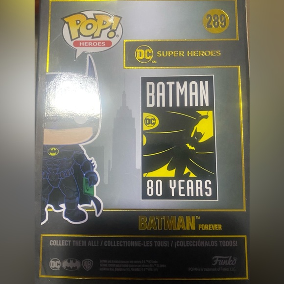 Funko POP! Heroes 80th-Batman - (1995) - Picture 4 of 6